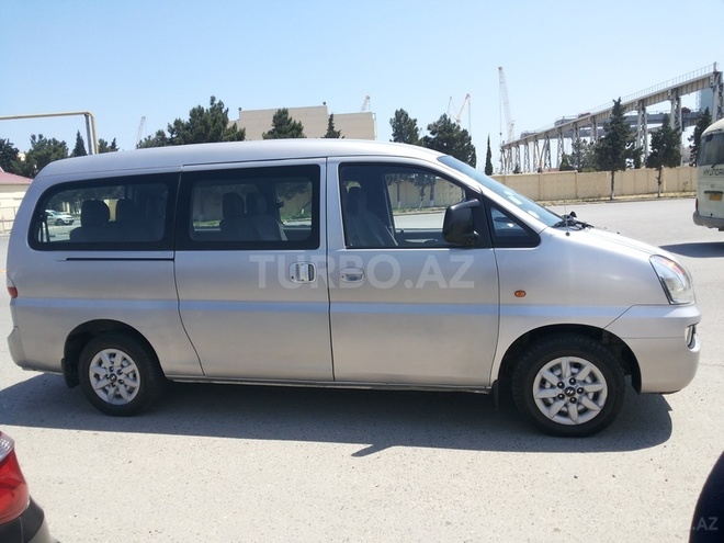 Hyundai H-1 2005, 370,000 km - 2.5 л - Bakı
