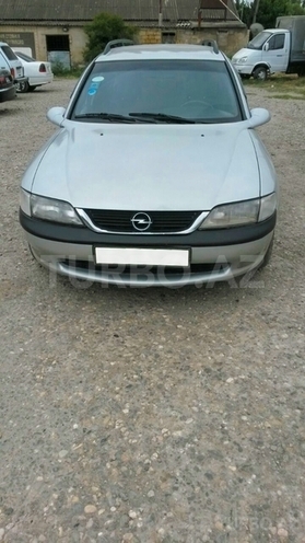Opel Vectra 1997, 235,000 km - 1.8 l - Bakı