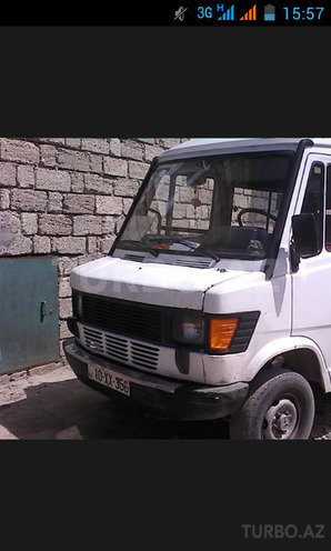 Mercedes 208 D 1992, 300,000 km - 0.6 l - Bakı