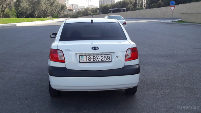 Kia Rio 2008, 86,000 km - 1.4 l - Bakı