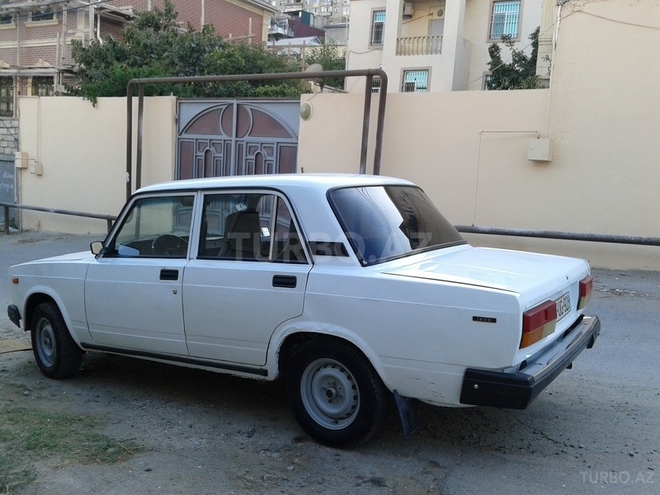 LADA (VAZ) 2107 1982, 200,000 km - 1.6 l - Bakı