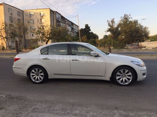 Hyundai Genesis 2009, 97,800 km - 3.8 l - Sumqayıt