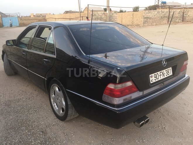 Mercedes  1992, 262,000 km - 4.2 l - Sumqayıt