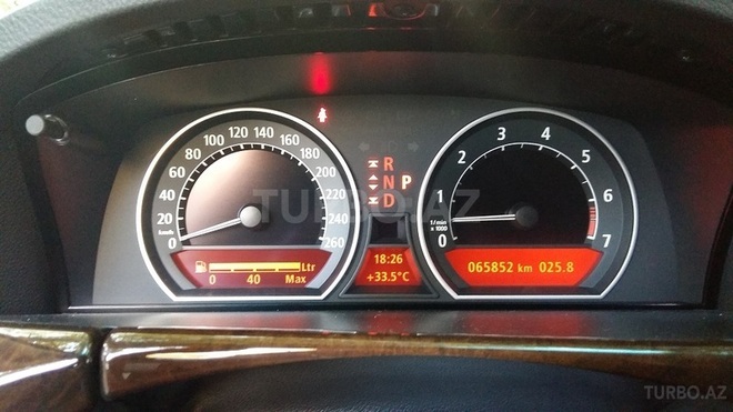 BMW 735 2004, 66,000 km - 3.6 л - Bakı