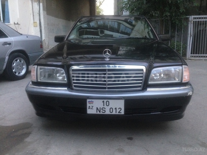 Mercedes C 230 1999, 198,000 km - 2.3 l - Bakı