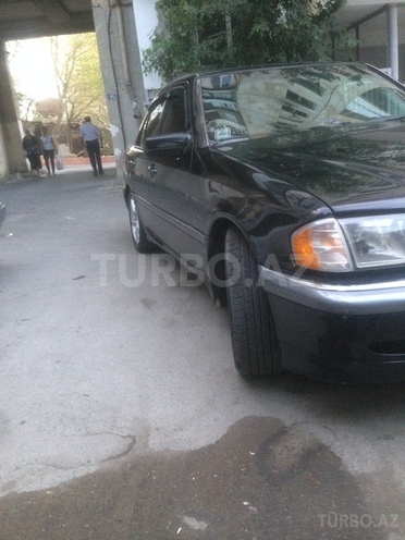 Mercedes C 230 1999, 198,000 km - 2.3 l - Bakı