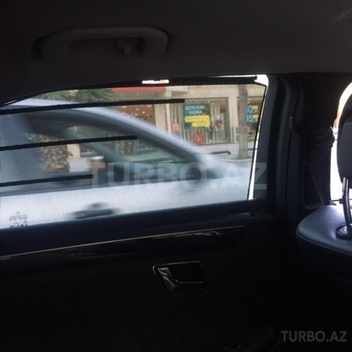 Mercedes E 250 2009, 176,000 km - 2.5 l - Bakı