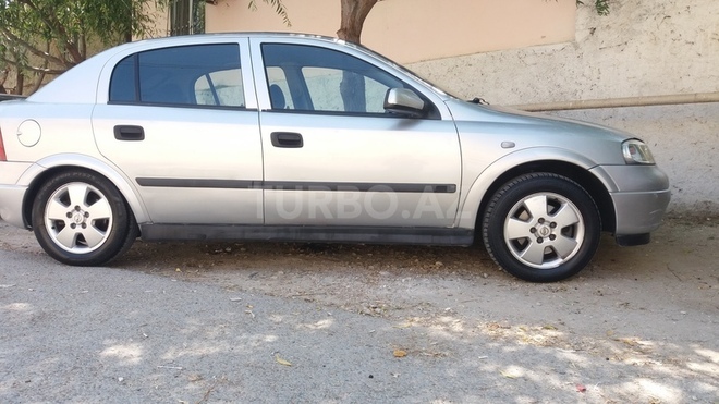 Opel Astra 1998, 162,000 km - 1.8 l - Bakı