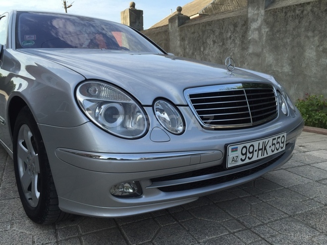 Mercedes E 240 2005, 129,500 km - 2.6 l - Lənkəran