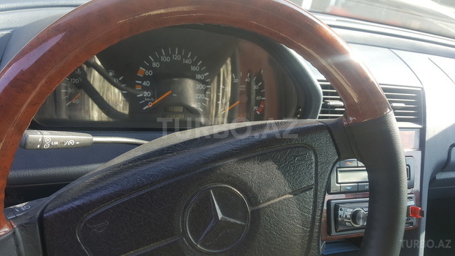 Mercedes C 180 1999, 238,791 km - 1.8 л - Bakı