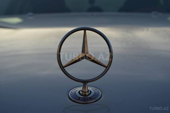 Mercedes E 220 2006, 207,000 km - 2.2 l - Naxçıvan