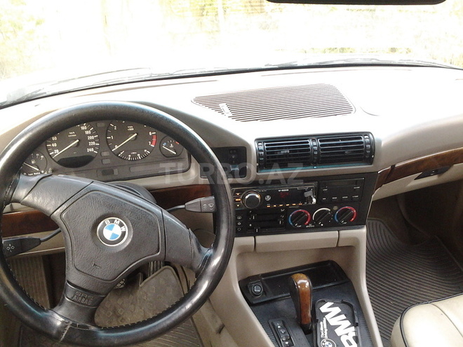BMW 520 1994, 360,000 km - 2.0 l - Bakı