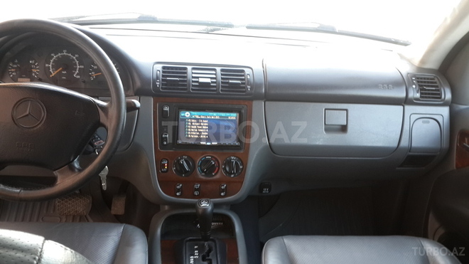Mercedes ML 320 1998, 264,000 km - 3.2 л - Bakı