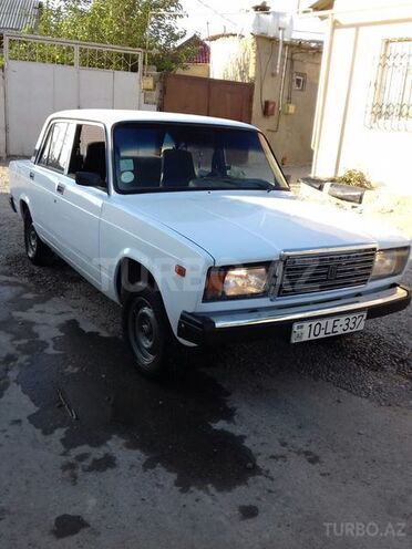 LADA (VAZ) 2107 2003, 580,000 km - 1.6 l - Bakı