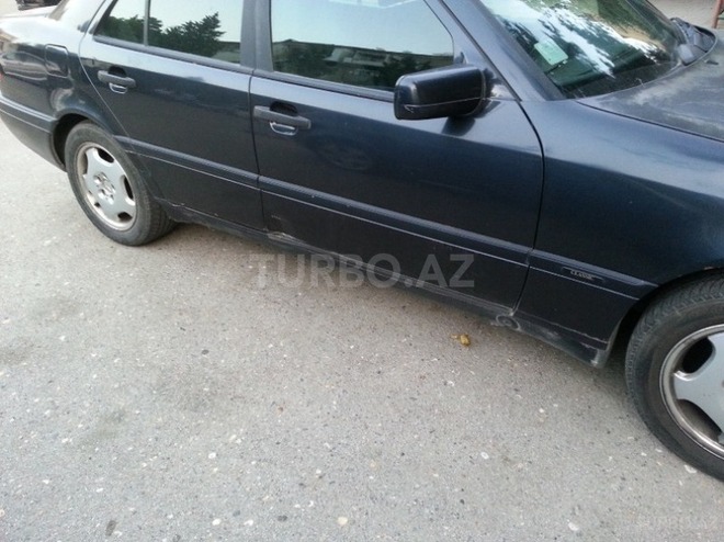 Mercedes C 180 1996, 280,000 km - 1.8 l - Bakı