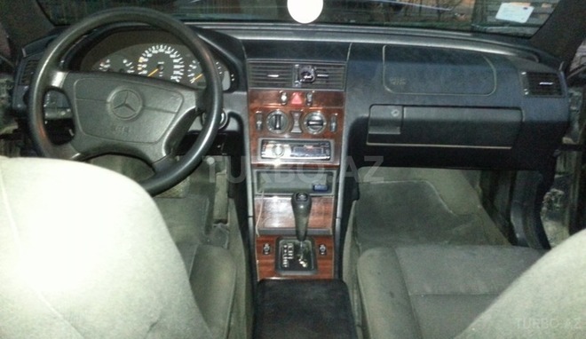 Mercedes C 180 1996, 280,000 km - 1.8 l - Bakı
