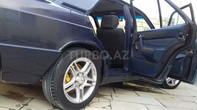 Mercedes 190 1990, 36,332 km - 2.0 l - Bakı