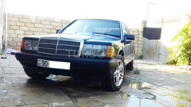 Mercedes 190 1990, 36,332 km - 2.0 l - Bakı