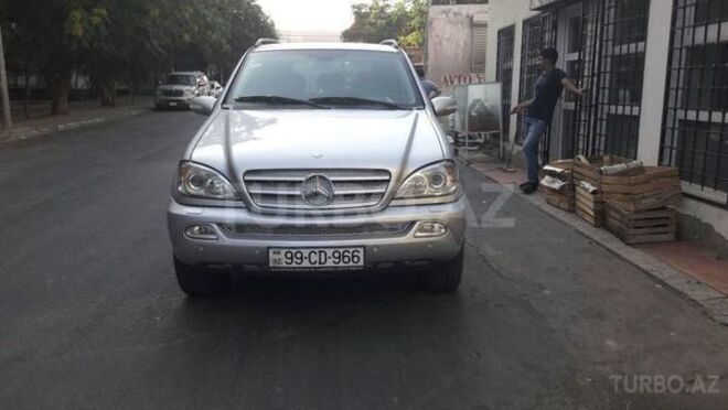 Mercedes ML 270 2004, 229,000 km - 2.7 l - Bakı