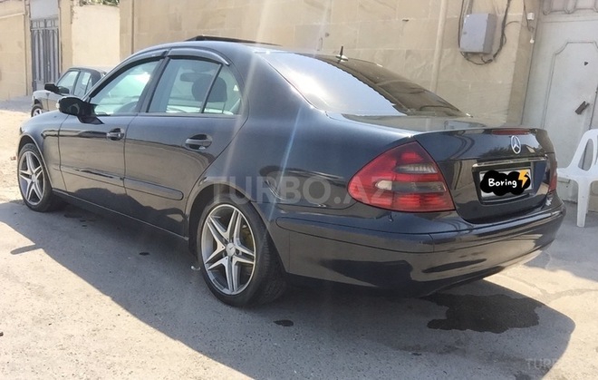 Mercedes E 220 2002, 224,000 km - 2.2 л - Bakı