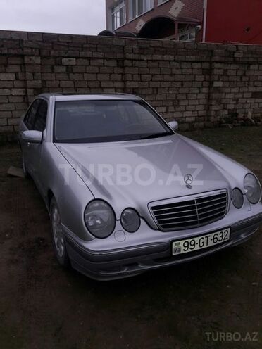 Mercedes E 240 2000, 167,000 km - 2.4 l - Bakı