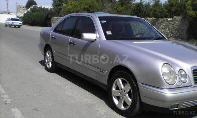 Mercedes E 240 1998, 175,870 km - 2.4 l - Gəncə