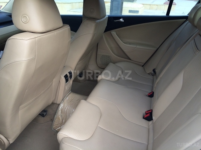 Volkswagen Passat 2006, 192,000 km - 2.0 l - Bakı