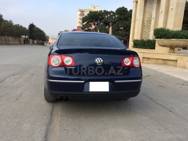 Volkswagen Passat 2006, 192,000 km - 2.0 l - Bakı