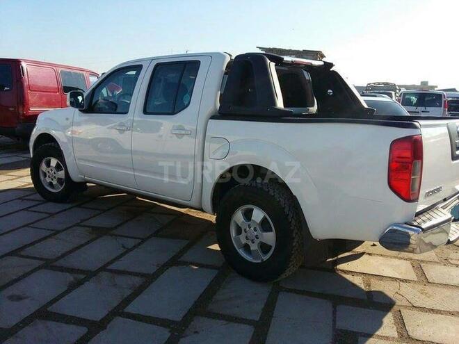 Nissan Navara 2013, 94,000 km - 2.5 l - Bakı