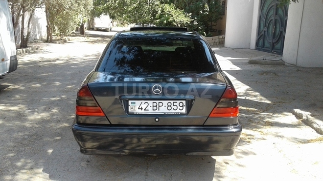 Mercedes C 180 1997, 254,365 km - 1.8 l - Bakı