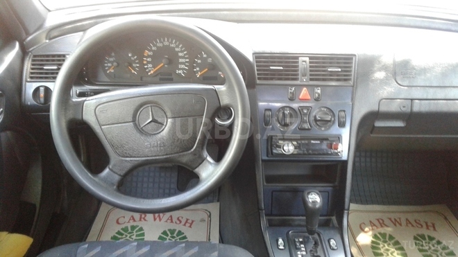 Mercedes C 180 1997, 254,365 km - 1.8 l - Bakı