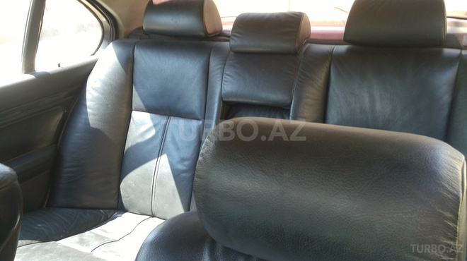 BMW 523 1996, 366,759 km - 2.5 l - Bakı