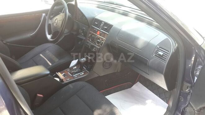 Mercedes C 220 1998, 328,000 km - 2.2 l - Bakı