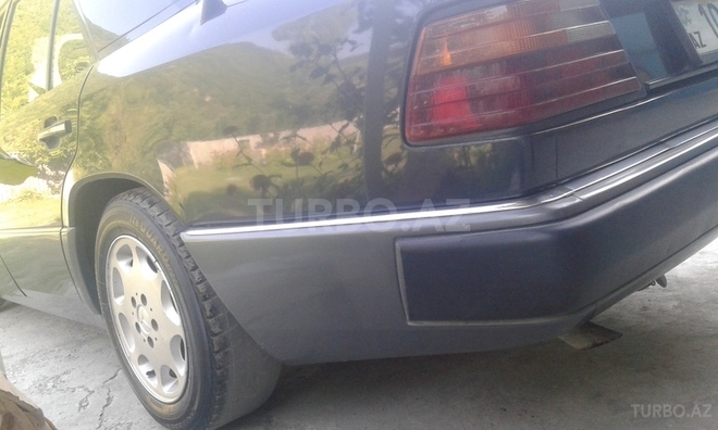 Mercedes E 250 1992, 310,000 km - 2.5 l - Oğuz