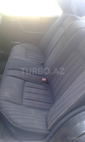 Mercedes E 250 1992, 310,000 km - 2.5 l - Oğuz
