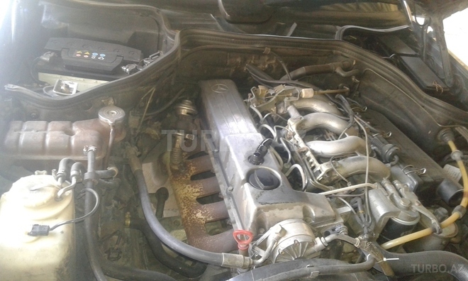 Mercedes E 250 1992, 310,000 km - 2.5 l - Oğuz