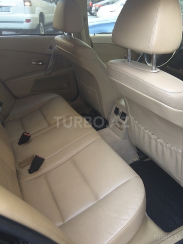 BMW 530 2003, 247,000 km - 3.0 l - Bakı