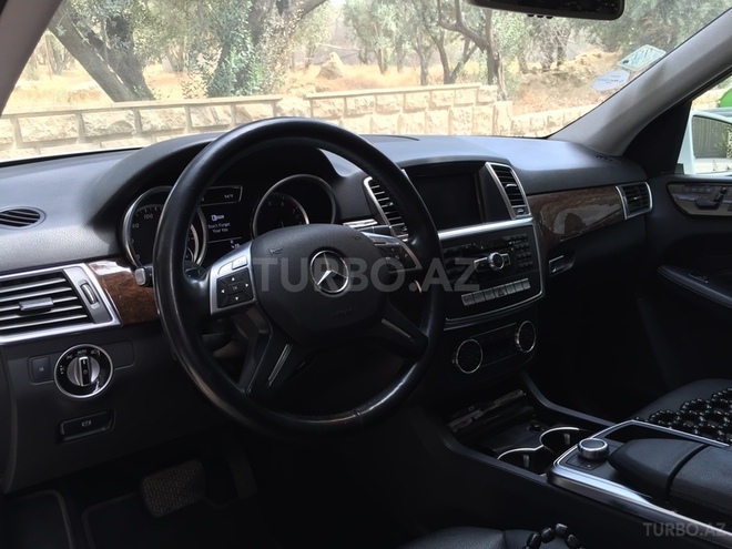 Mercedes ML 350 2012, 140,000 km - 3.5 l - Bakı