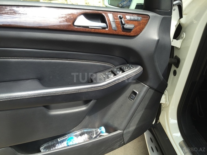 Mercedes ML 350 2012, 140,000 km - 3.5 l - Bakı