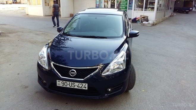 Nissan Tiida 2013, 22,400 km - 1.8 l - Bakı