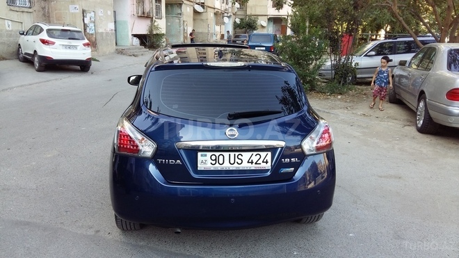Nissan Tiida 2013, 22,400 km - 1.8 l - Bakı