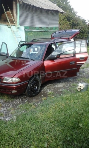 Opel Astra 1996, 200,000 km - 1.6 l - Oğuz