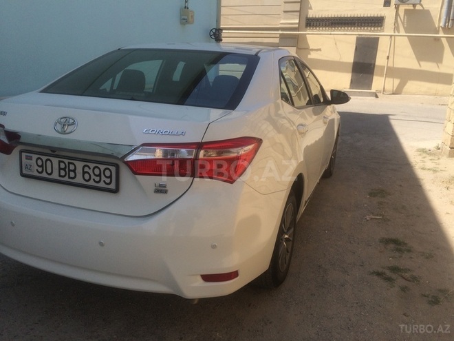 Toyota Corolla 2014, 42,300 km - 1.6 л - Bakı