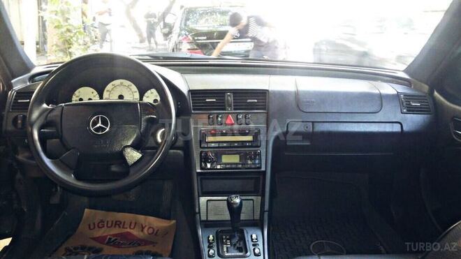 Mercedes C 280 1999, 240,000 km - 2.8 l - Bakı