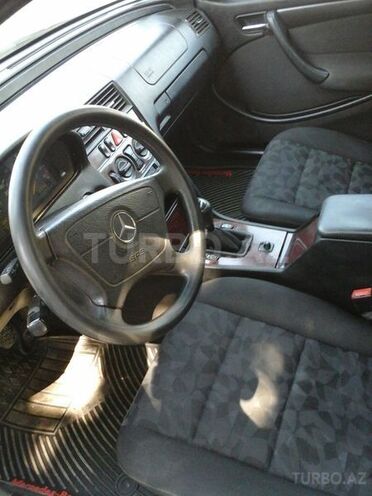 Mercedes C 180 2000, 310,000 km - 1.8 л - Bakı