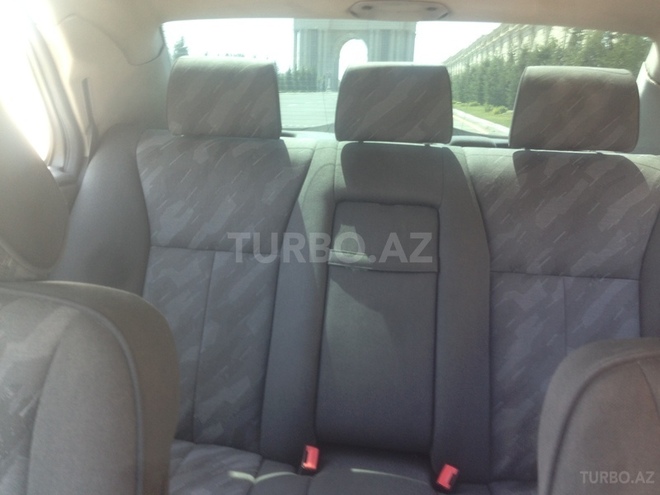 Mercedes E 220 2001, 354,000 km - 2.2 l - Gəncə