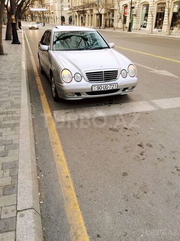 Mercedes E 240 1999, 252,000 km - 2.4 l - Bakı