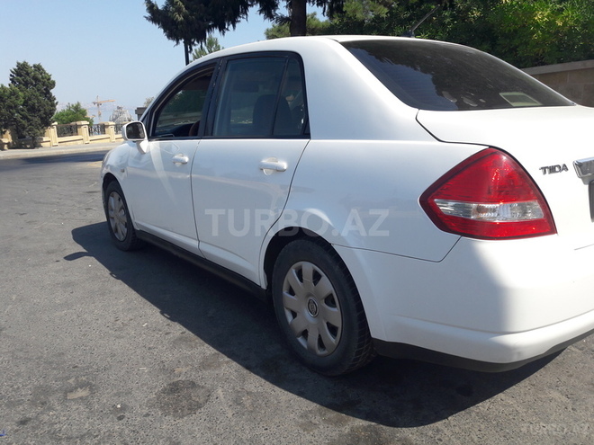 Nissan Tiida 2006, 195,000 km - 1.6 l - Bakı