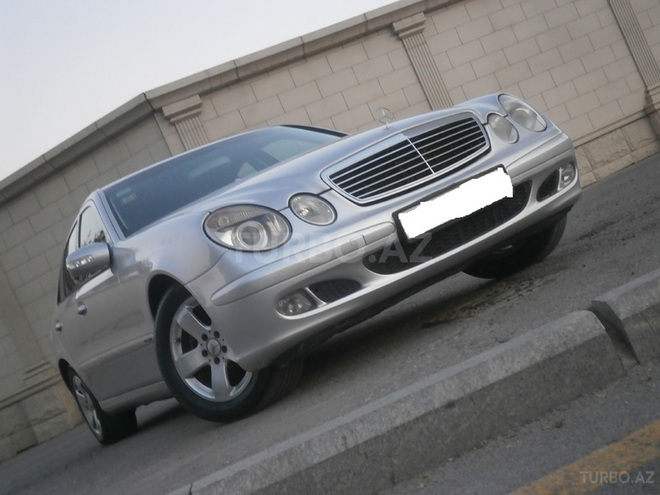 Mercedes E 220 2005, 248,200 km - 2.2 л - Bakı