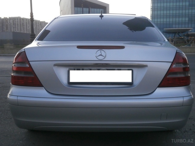 Mercedes E 220 2005, 248,200 km - 2.2 л - Bakı